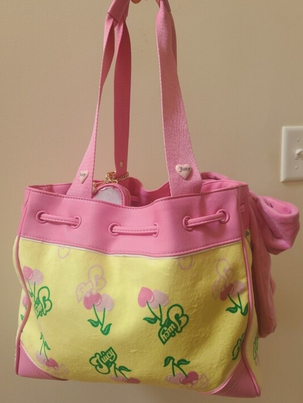 Juicy Couture Bag 💗 - Picture 3 of 5